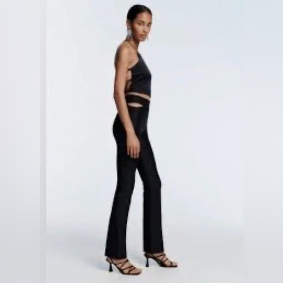 Zara Cut Out Flare Pants - Picture 5 of 5